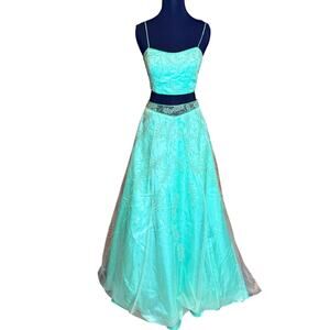 Precious Formals Mint Green Beaded 2 Piece Dress Lace Up Back Size 4 Y2K whimsi